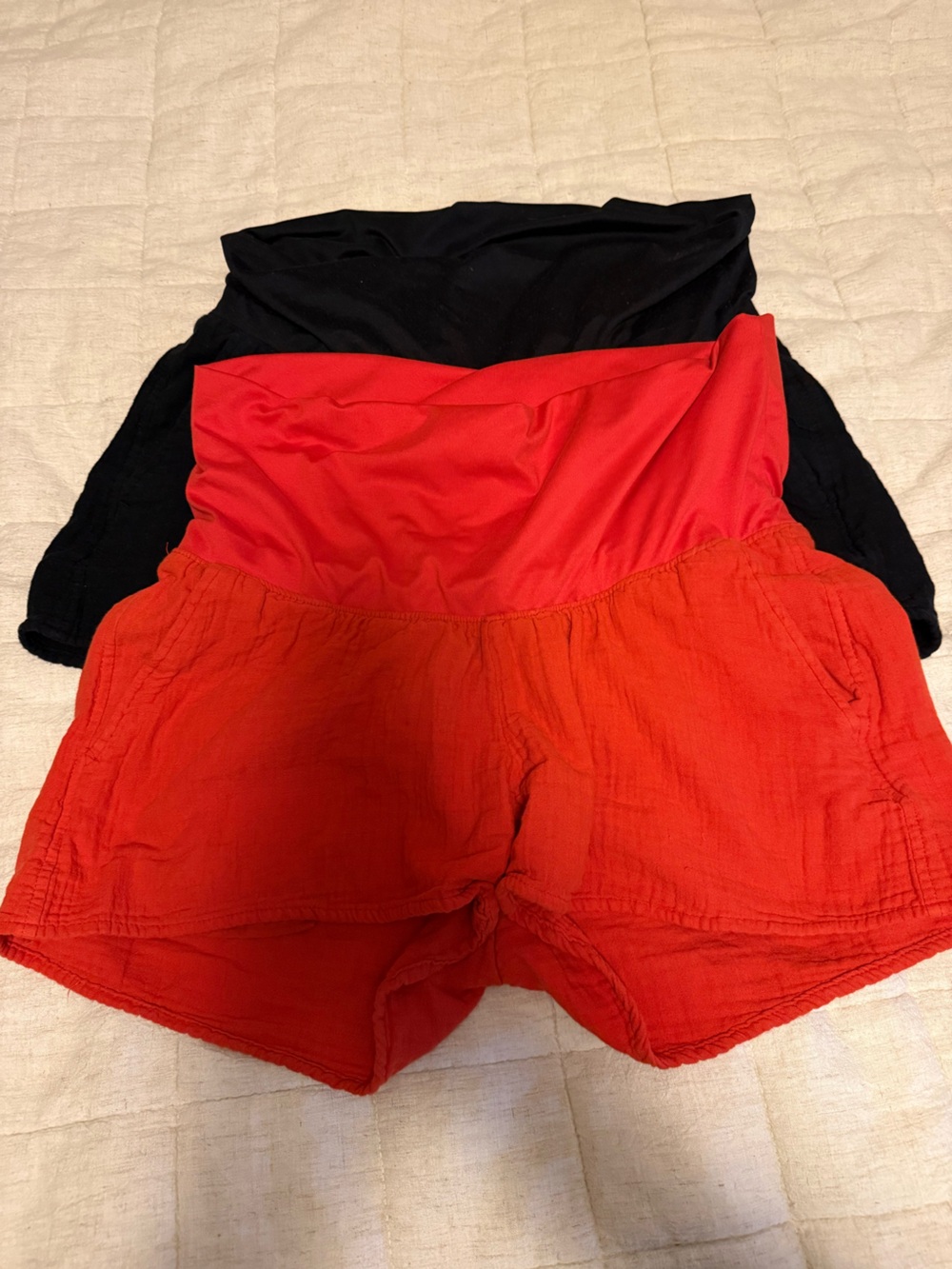 2-Pack Old Navy 100% Cotton Maternity Shorts Size M